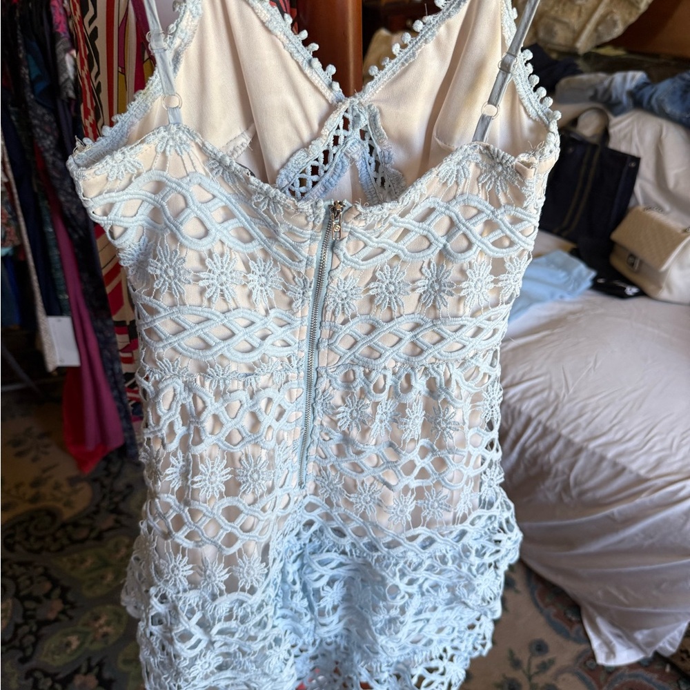 Simplee - Light Blue Lace Mini Dress - Picture 3 of 3